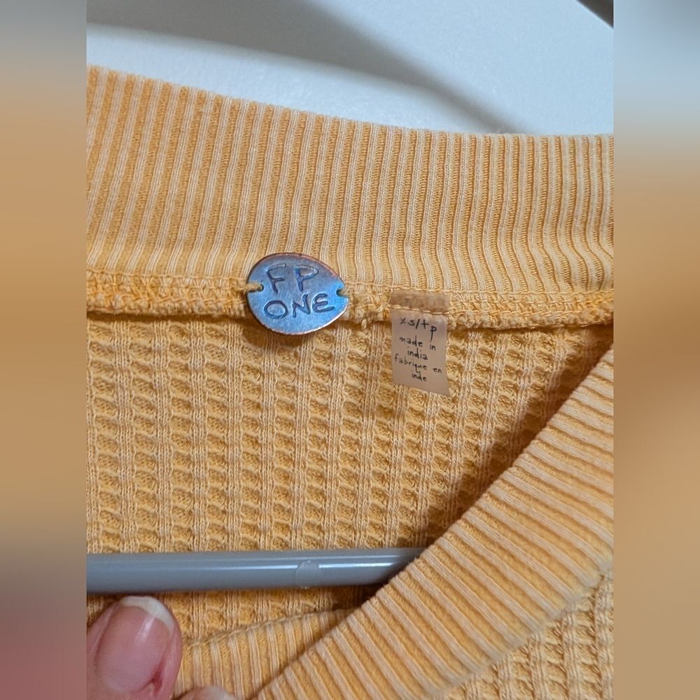 Free People One Interlanken Cropped Top in Orange Yellow Size XS Waffle Knit Tie - Picture 5 of 8